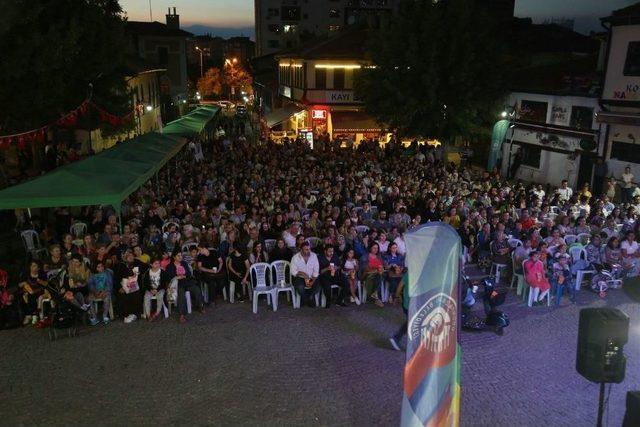 Odunpazarı Sokak Sinemasıyla Şenlendi 1