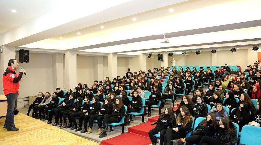 Ataşehirli &Ouml;ğrenciler Deprem Haftasında Bilin&ccedil;lendiriliyor