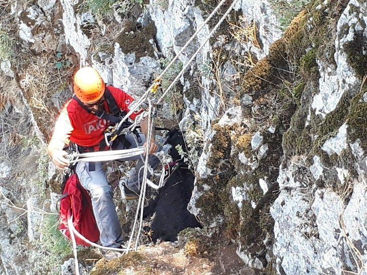 60 Metre Yükseklikte Keçi Kurtarma Operasyonu G4