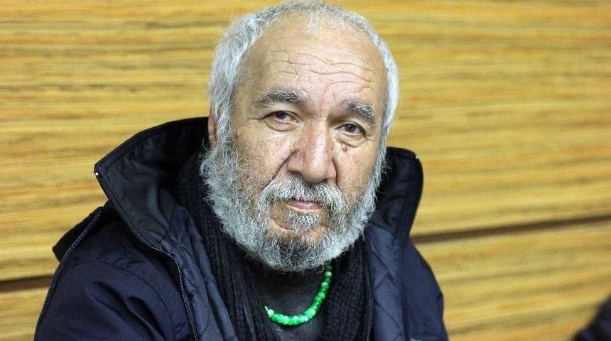 İbb Sokakta Kalan Y&uuml;zlerce Vatandaşa Kapılarını A&ccedil;tı