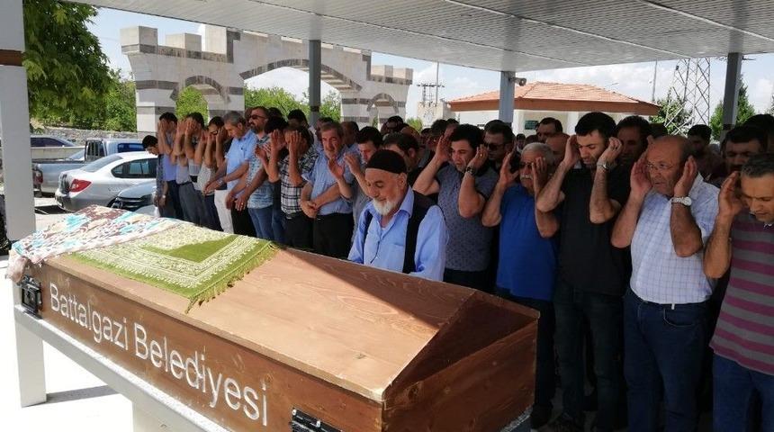 Gazeteci G&ouml;k&ccedil;e&rsquo;nin Acı G&uuml;n&uuml;