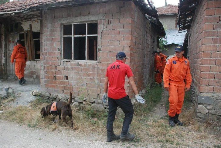 Kayıp Evrim İçin Metruk Binalarda Arama Yapıldı G2