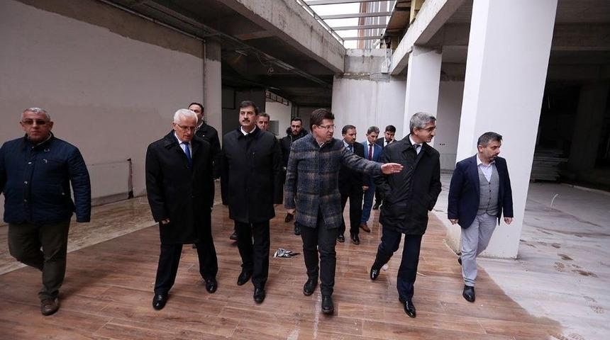 T&uuml;rkiye&rsquo;nin İlk Ve Tek İmam Hatip Fen Lisesi İncelendi