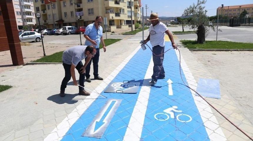 Burhaniye&rsquo;de 1,5 Kilometrelik Bisiklet Yolu