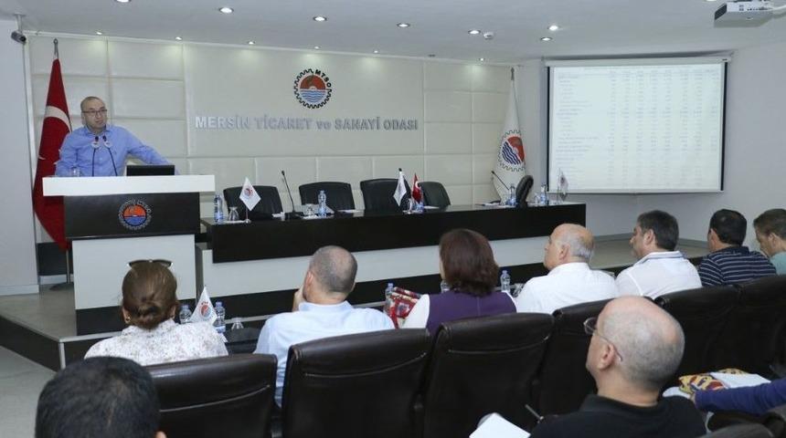 Uzunoğlu, Firmaları Banka İlişkileri Konusunda Bilgilendirdi