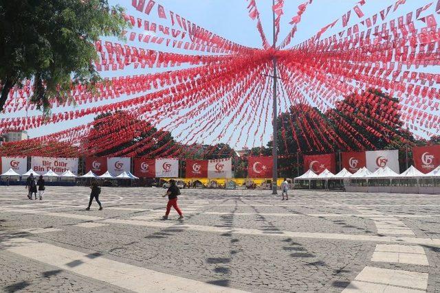 Gaziantep’te 15 Temmuz Hazırlıkları Devam Ediyor