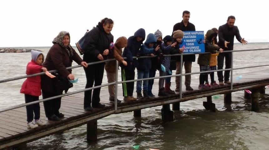 Bilgievi &Ouml;ğrencileri 1 Mart Vapur Faciasını Unutmadı