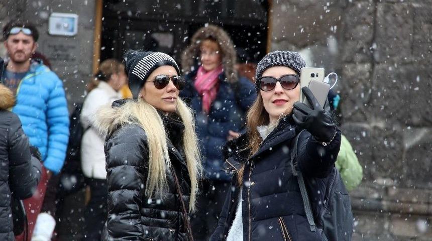 Erzurum&rsquo;da Kar Yağışı