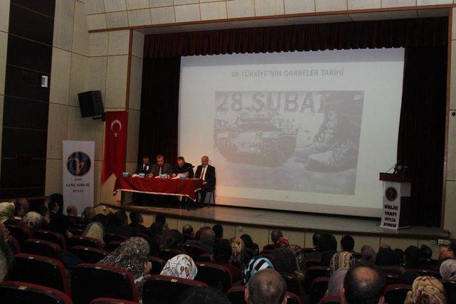 Bitlis’te “28 Şubat Darbesi Ve Türkiye” Paneli