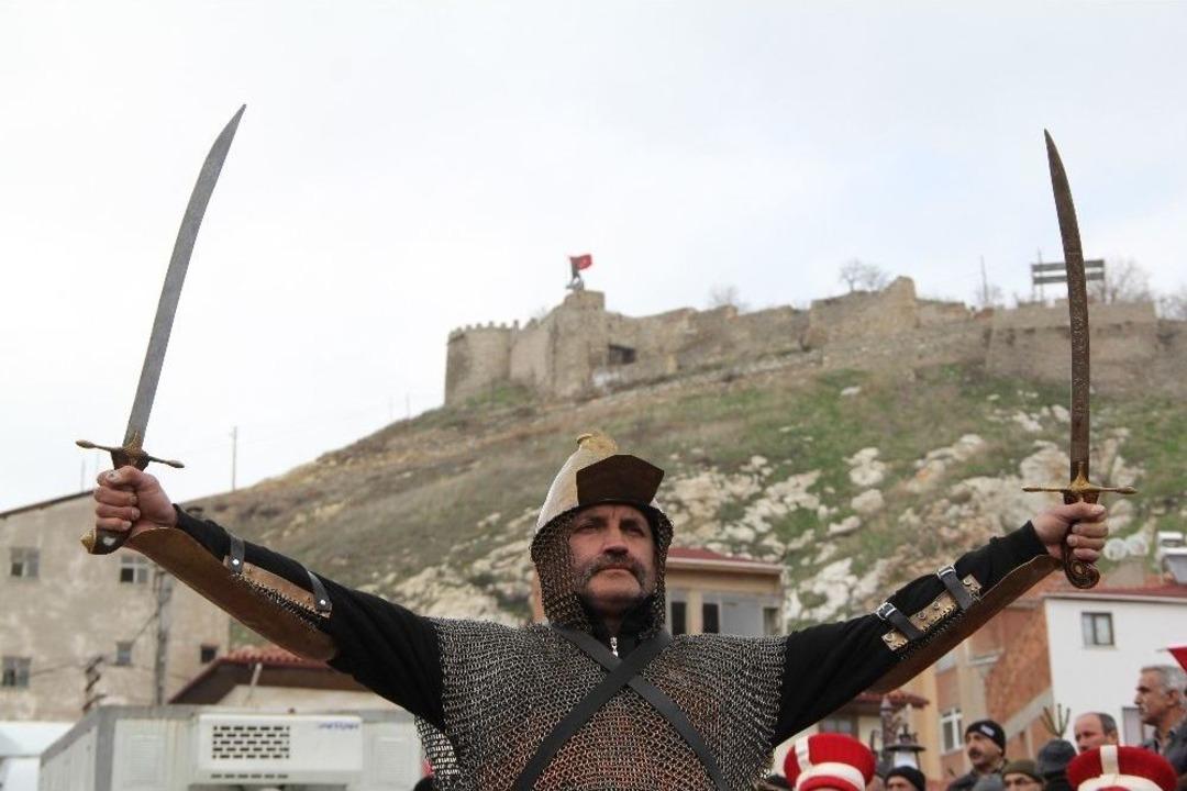 Afrin&rsquo;deki Mehmet&ccedil;iklere Osmanlı&rsquo;nın Sefer Yemeği Dağıtılacak