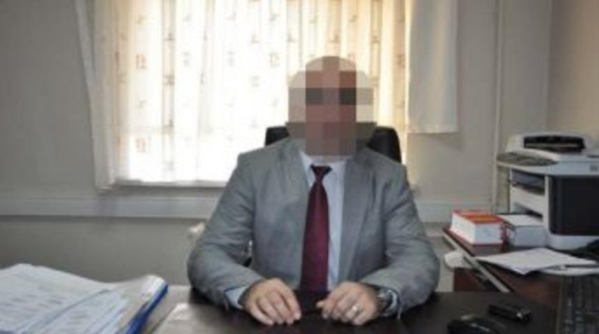 Eski Başhekim Fet&ouml;&rsquo;den G&ouml;zaltında