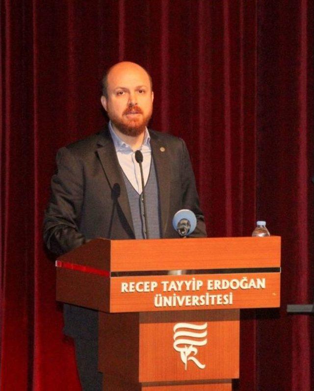 Bilal Erdoğan Recep Tayyip Erdoğan Üniversitesi’nde ‘’yeni Türkiye Ve Gençlik’’ Konferansına Katıldı