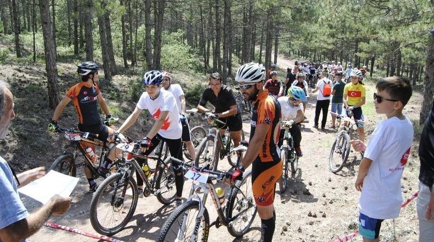 15 Temmuz Şehit Ve Gazilerini Anma, Demokrasi Dağ Bisikleti Yarışları Ger&ccedil;ekleşti