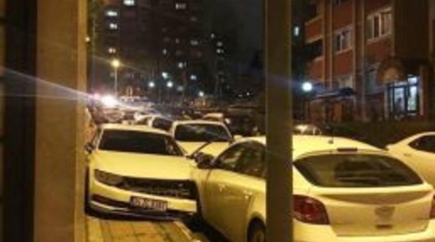 (&ouml;zel Haber) Başakşehir&rsquo;de Hırsızlar Yaşanan Kovalamaca İle Yakalandı