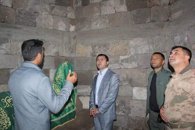 Kaymakam Uzan, Mollakent Köyündeki Tarihi Yapıları Ziyaret Etti 1