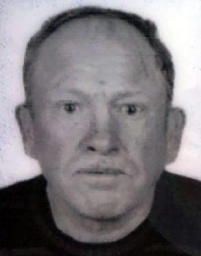 Yolun Karşısına Geçmek İsteyen Yaşlı Adam Hayatını Kaybetti 3