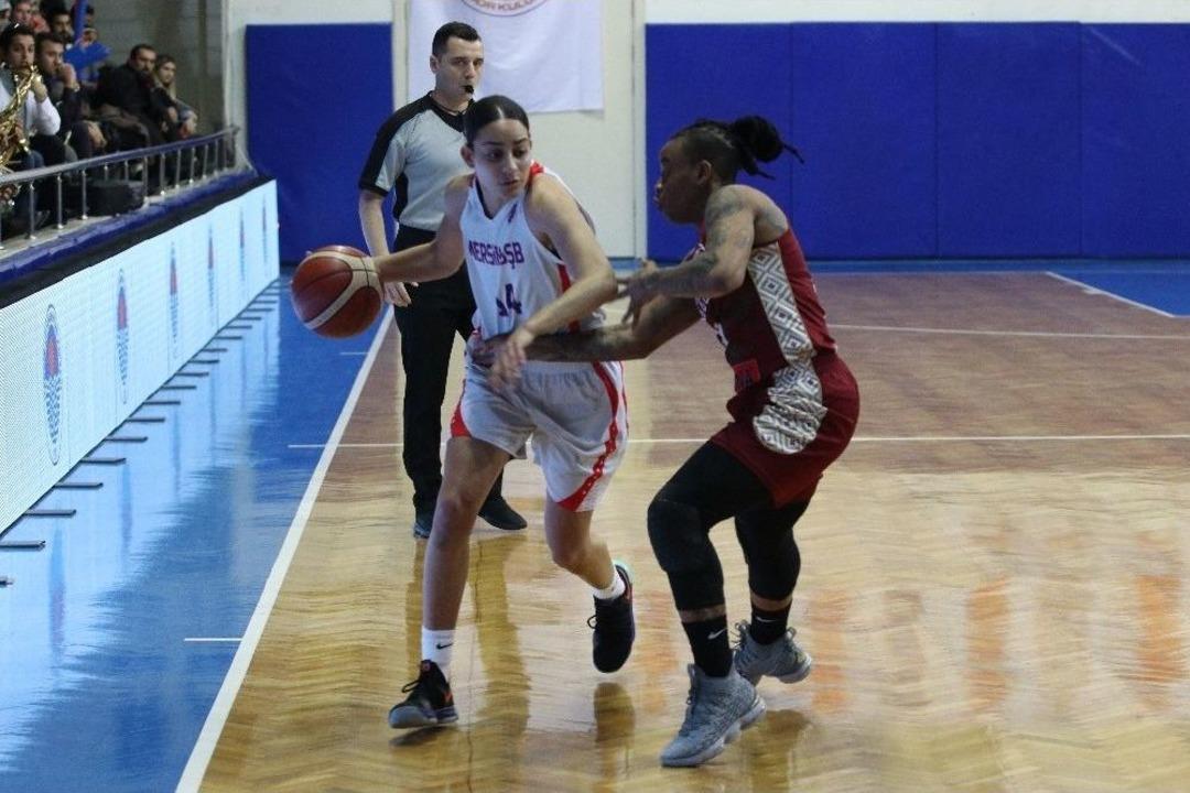 Mersin B&uuml;y&uuml;kşehir Belediyespor, Avrupa&rsquo;da Yarı Finali Zora Soktu