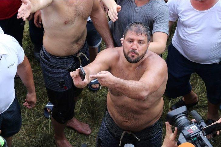 Er Meydanı Karıştı G4