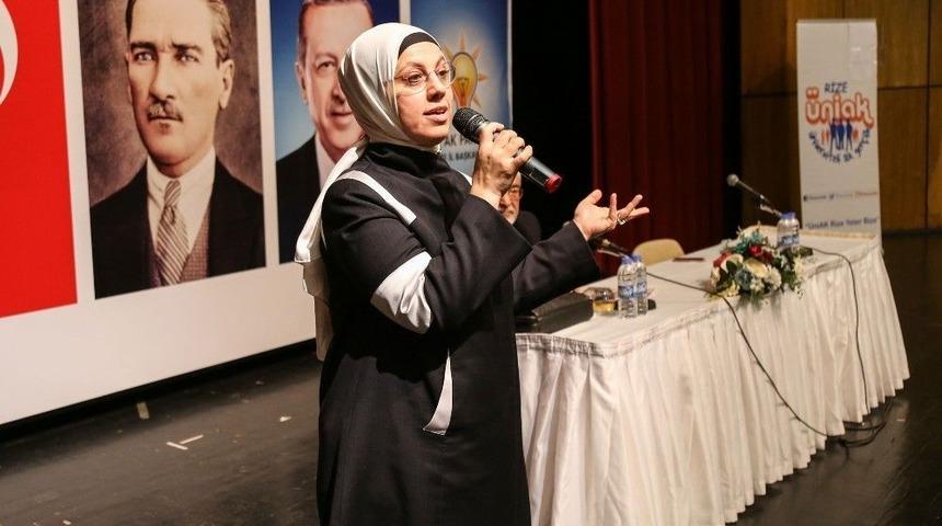 Ak Partili Ravza Kavak&ccedil;ı Kan: "1980 Darbesi İle 28 Şubat&rsquo;ı Y&ouml;neten Akıl Aynı"