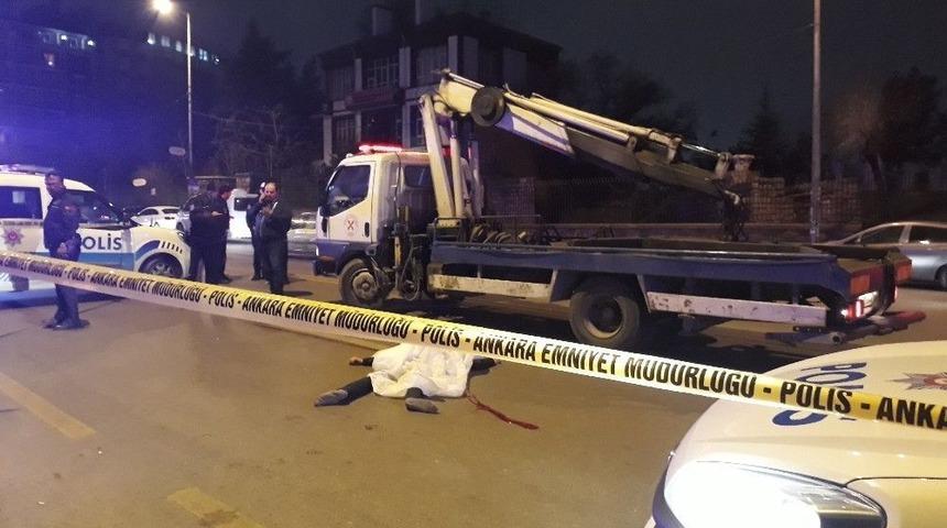 Karşıdan Karşıya Ge&ccedil;erken Canından Oldu