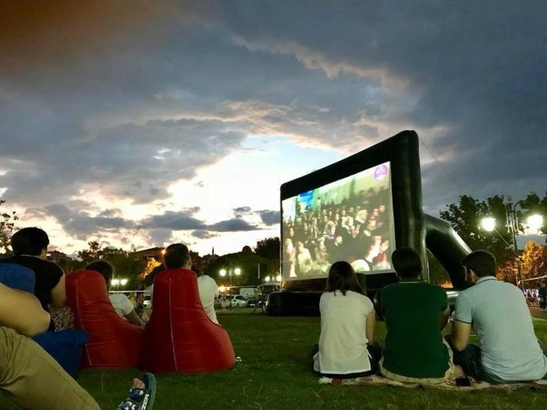 A&ccedil;ık Havada Sinema Keyfi