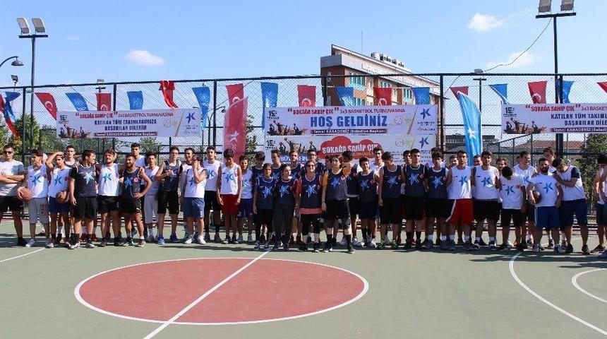 K&uuml;&ccedil;&uuml;k&ccedil;ekmece&rsquo;de 15 Temmuz Etkinlikleri