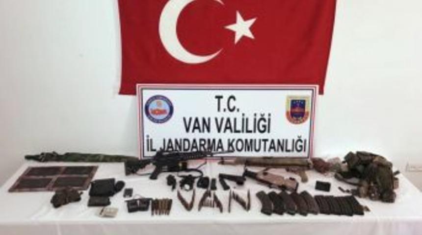 Van’da Terör Operasyonu: 1 Terörist Sağ Olarak Yakalandı