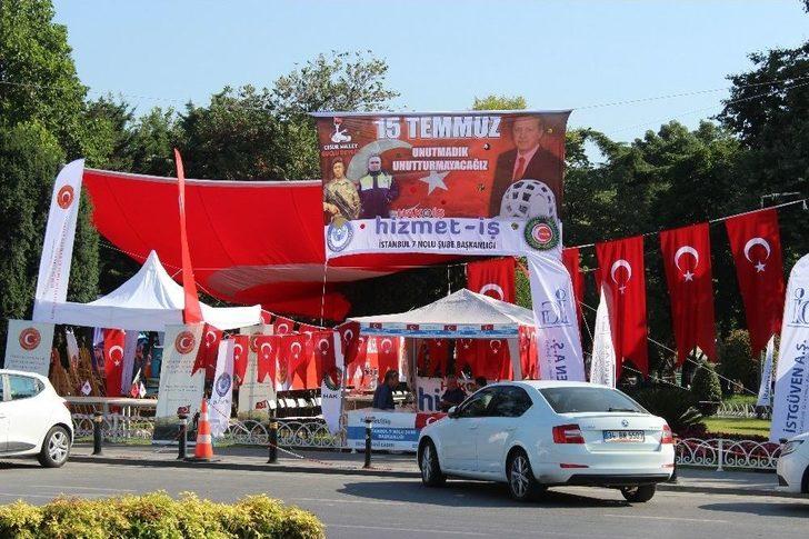 15 Temmuz’un Yıl Dönümünde İbb Türk Bayraklarıyla Donatıldı G2