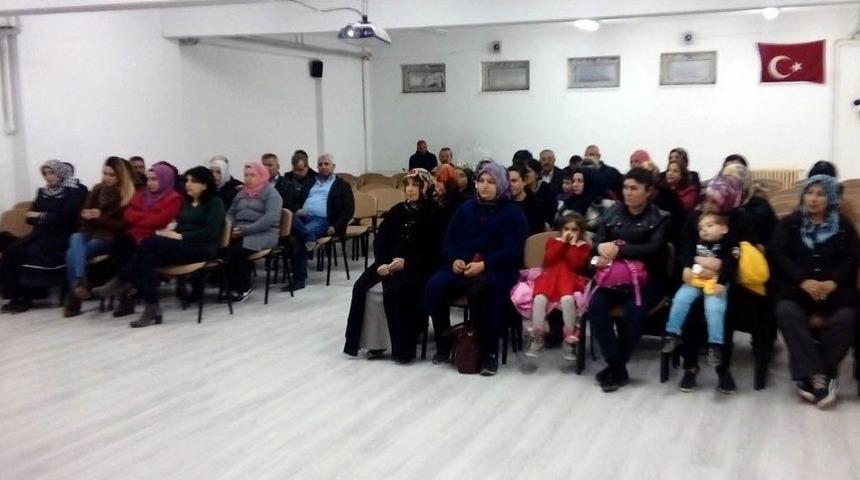 Boğazlıyan&rsquo;da &rsquo;aile İ&ccedil;i İletişim&rsquo; Semineri