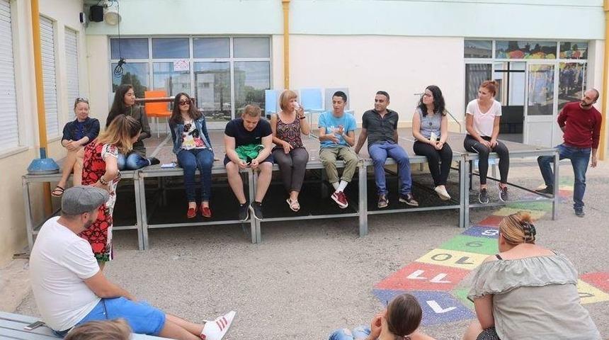 Diyarbakırlı 2 Gen&ccedil; Portekiz&rsquo;de Eğitime Katıldı