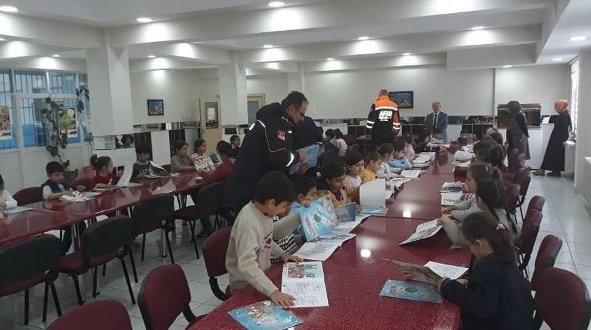 Minik Y&uuml;rekler Temel Afet Bilinci Eğitimi