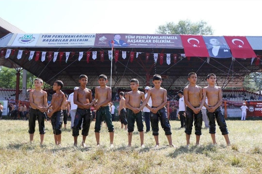 2018 Kırkpınar Yağlı G&uuml;reşleri Final G&uuml;reşleri Başladı