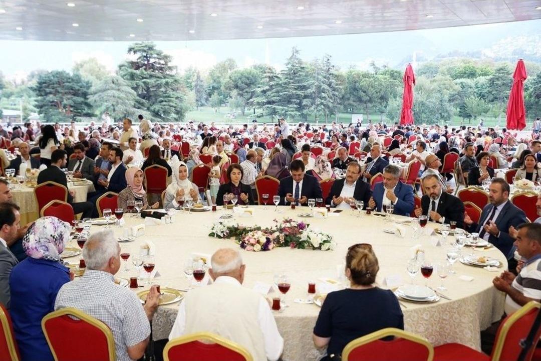 Vali K&uuml;&ccedil;&uuml;k: "asla Unutmayacağız, Unutturmayacağız"