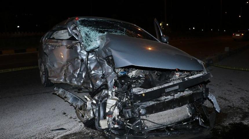 Hurdaya D&ouml;nen Ara&ccedil;tan Yaralı Kurtuldu Hastanede Hayatını Kaybetti