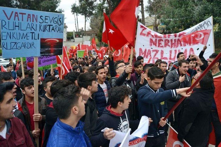 Öğrencilerden Şehitler İçin Yürüyüş Ve Afrin’deki Mehmetçiğe Mektup G5