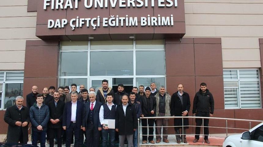 Eğitim Alan 45 Yetiştiriciye Sertifika Verildi