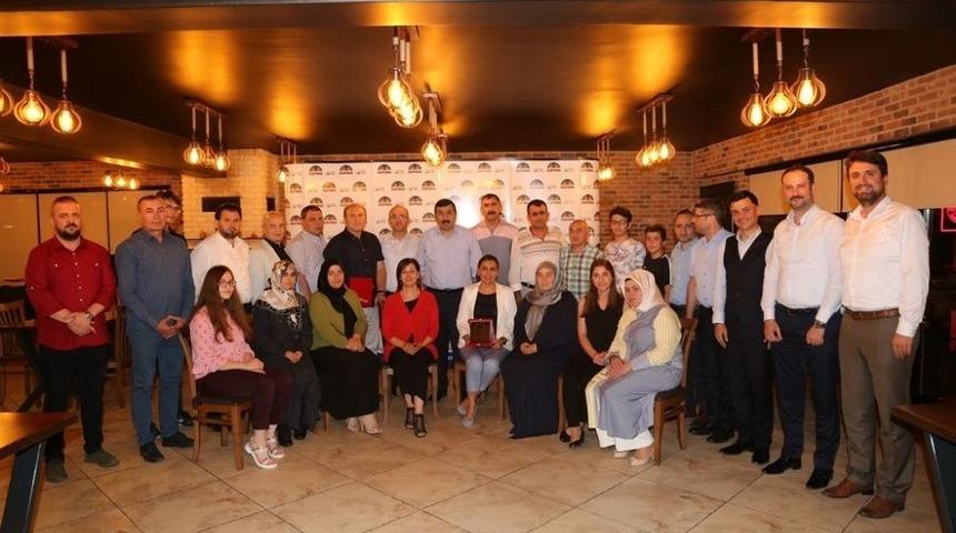 İzaydaş, 20 Yıllık &Ccedil;alışanlarını Onurlandırdı