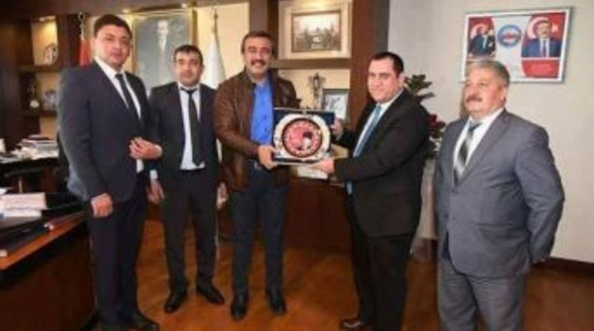 Kardeş Belediye&rsquo;den Dumlupınar İl&ccedil;esine Emekli Dinlenme Evi