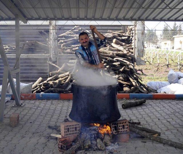 Osmanlı’nın Sefer Yemeği İskilip Dolması Mehmetçik İçin Hazırlanıyor