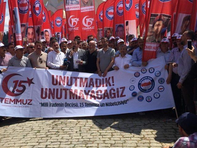 Memur-sen Üyeleri 15 Temmuz Şehitler Anıtı’nda