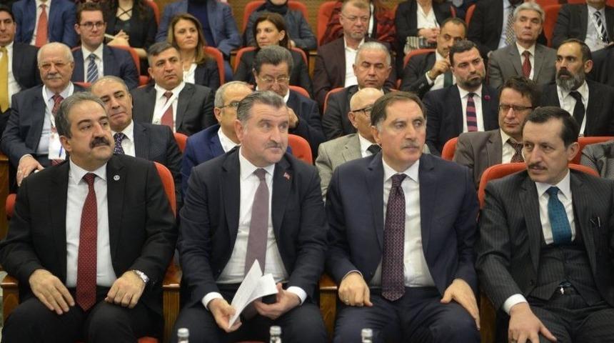 Bakan Bak: "spor End&uuml;strisinin Kuralları Sert Bir Şekilde Gelişecek"