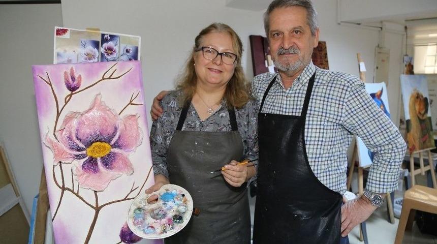 Saygı &Ccedil;ifti Efeler Belediyesi İle Sanata G&ouml;n&uuml;l Verdi