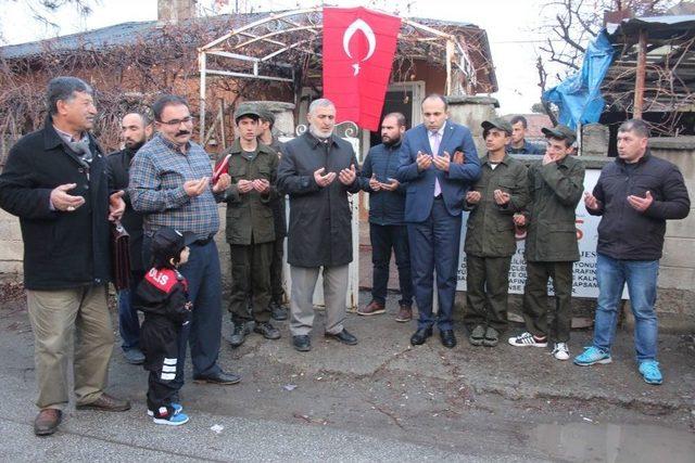 Erzincan’ın Yöresel Ürünleri Mehmetçiğe Gönderildi