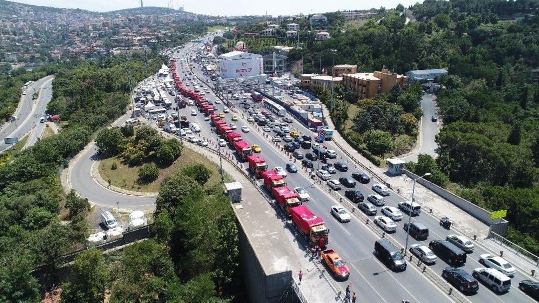 Trafiğe Kapatılan 15 Temmuz Şehitler K&ouml;pr&uuml;s&uuml; Havadan G&ouml;r&uuml;nt&uuml;lendi
