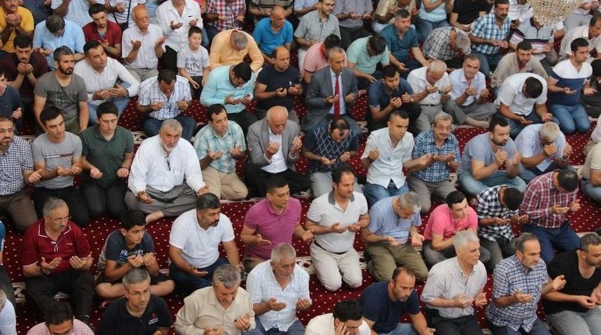 İskenderun&rsquo;da 15 Temmuz Şehitleri İ&ccedil;in Mevlit Okutuldu