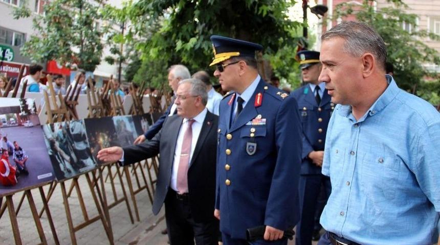 İha, K&uuml;tahya&rsquo;da 15 Temmuz Sergisi A&ccedil;tı