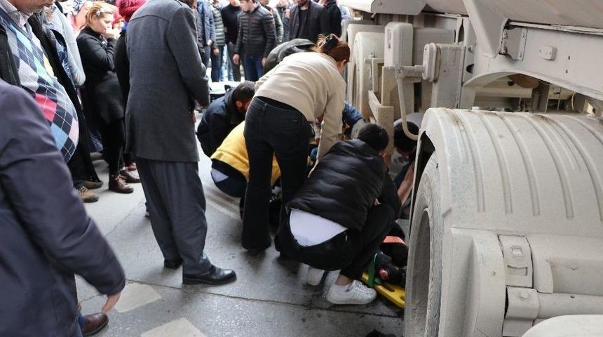 (&ouml;zel) Kartal&rsquo;da Hafriyat Kamyonu Dehşeti