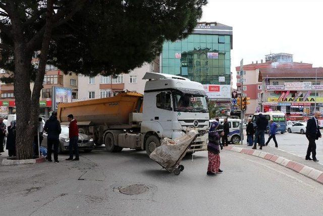 (özel) Kartal’da Hafriyat Kamyonu Dehşeti