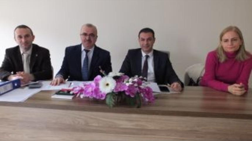 Burhaniye&rsquo;de &Ouml;ğrenci Taşıma İhalesi Yapıldı