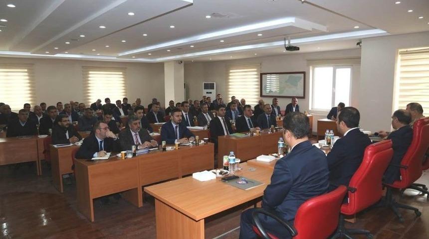 Vali Aktaş, Muhtarlarla Bir Araya Geldi